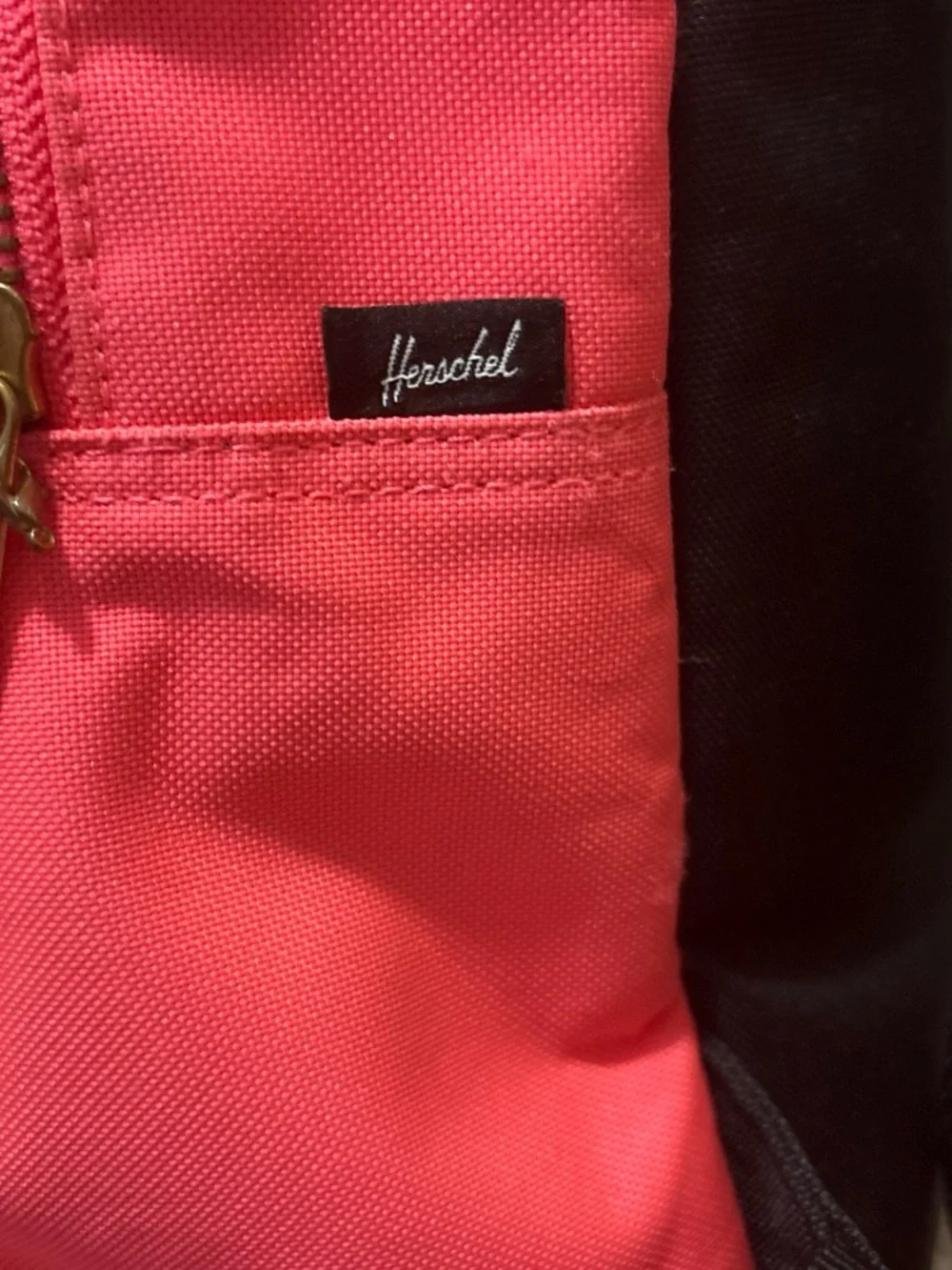 Herschel Supply Co. compact coral